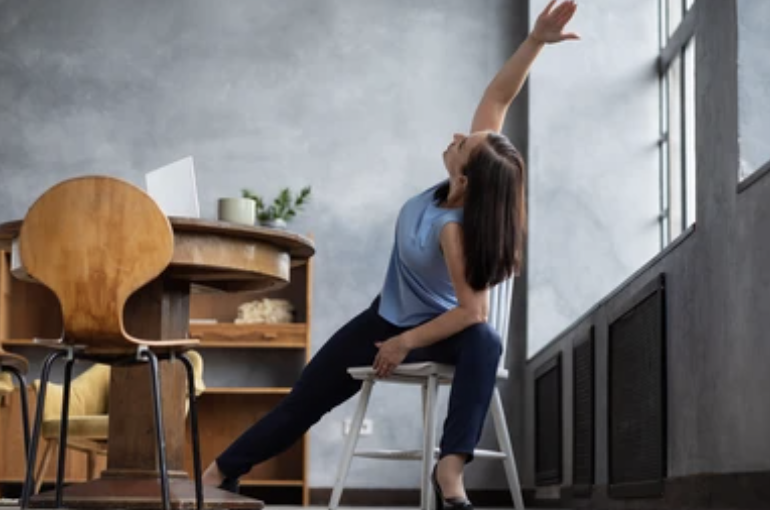 Chicago: Chair Stretching